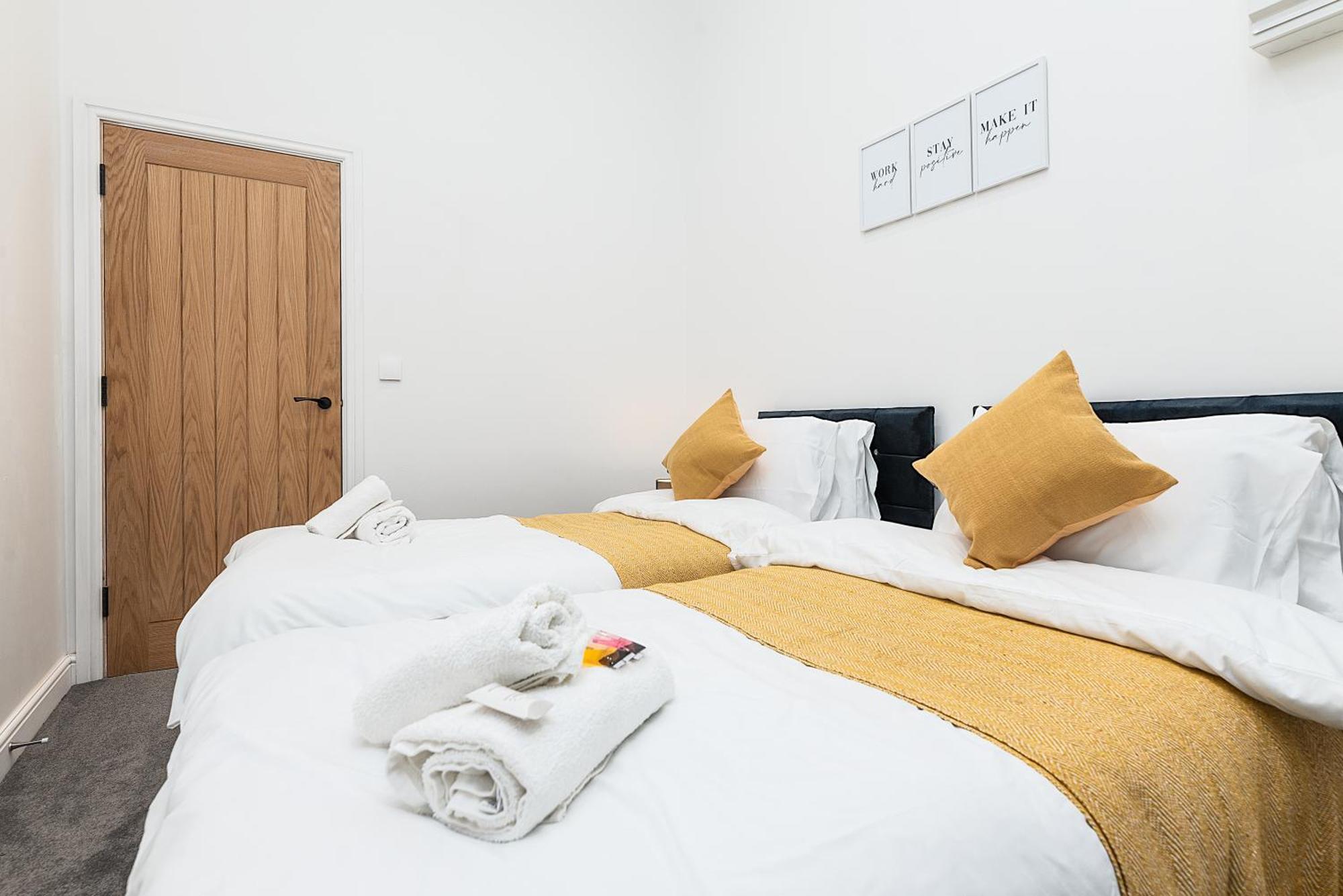 Deluxe 2 Bedroom Apartment In City Centre Nottingham Bagian luar foto